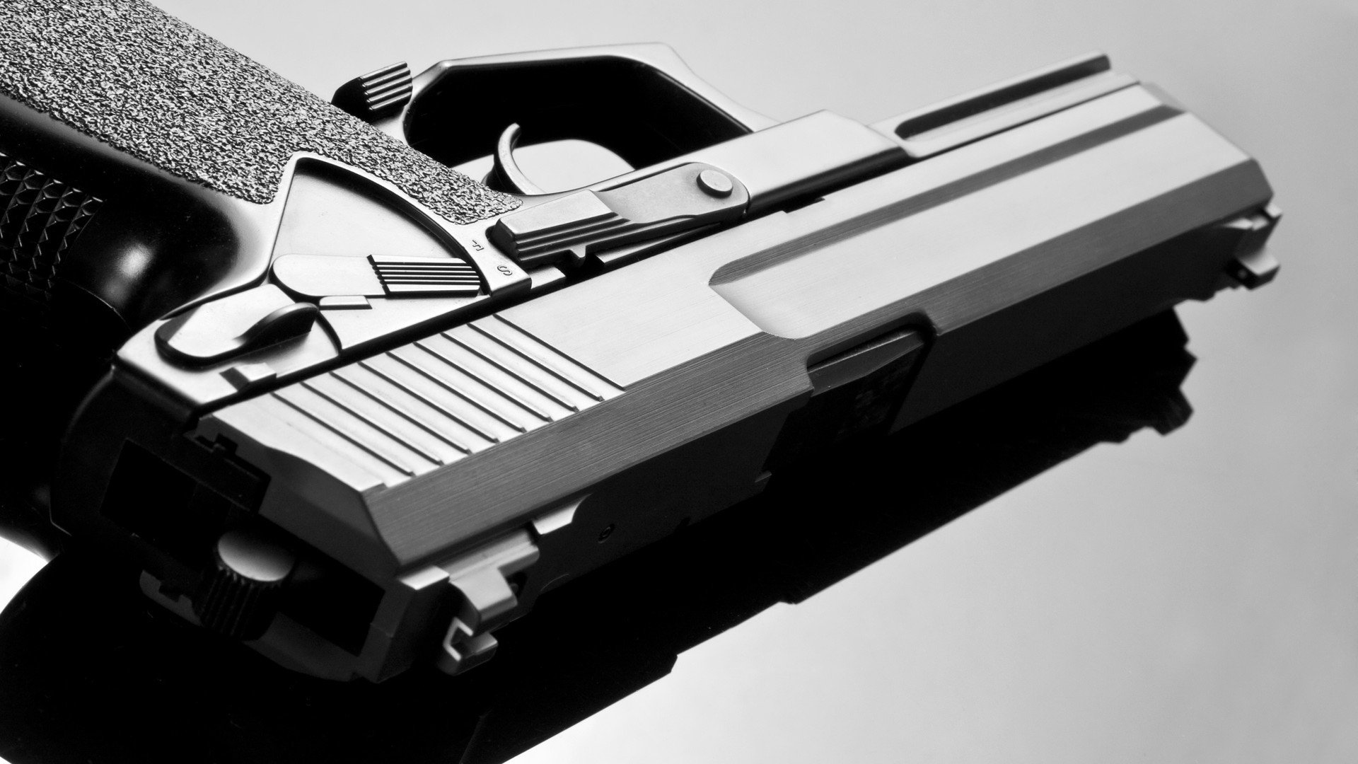 国家德比的星火，塔图姆以足球之魂点亮篮球之夜