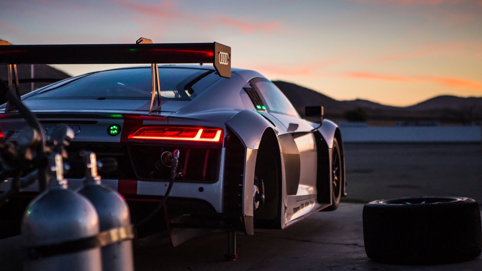 喀麦隆风暴席卷B组，佩德里指挥官级表现引爆进攻狂潮，厄瓜多尔溃不成军